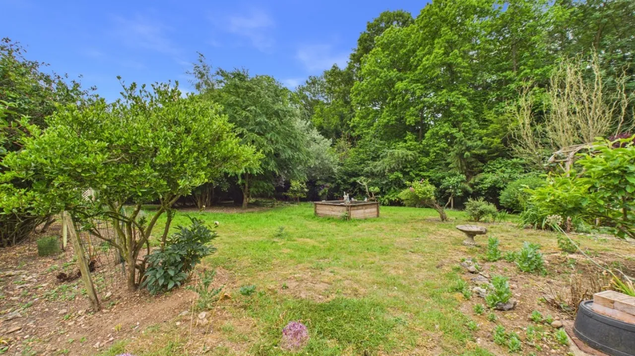 Ixworth Road, Great Barton, IP31, photo 16