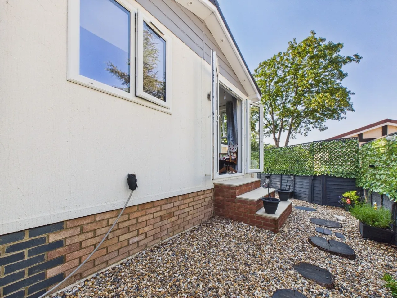 Manor Court, Biggleswade, SG18, photo 9