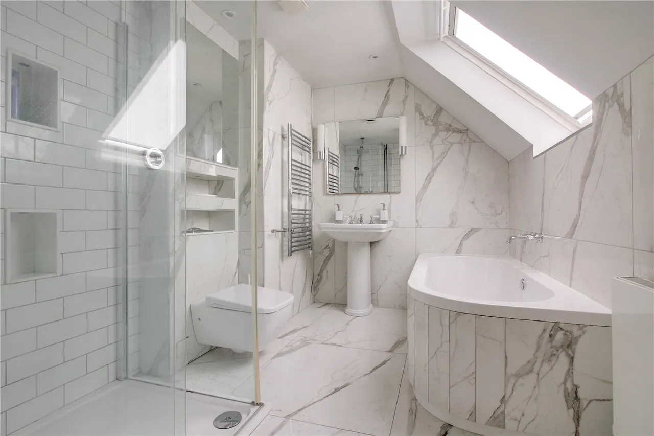 Fitzjohns Avenue, Hampstead, London, NW3 5LS, photo 10
