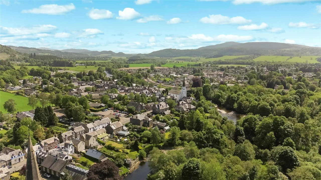 Earnview Court, Burrell Street, Comrie, Crieff, Perth and Kinross, PH6, photo 31