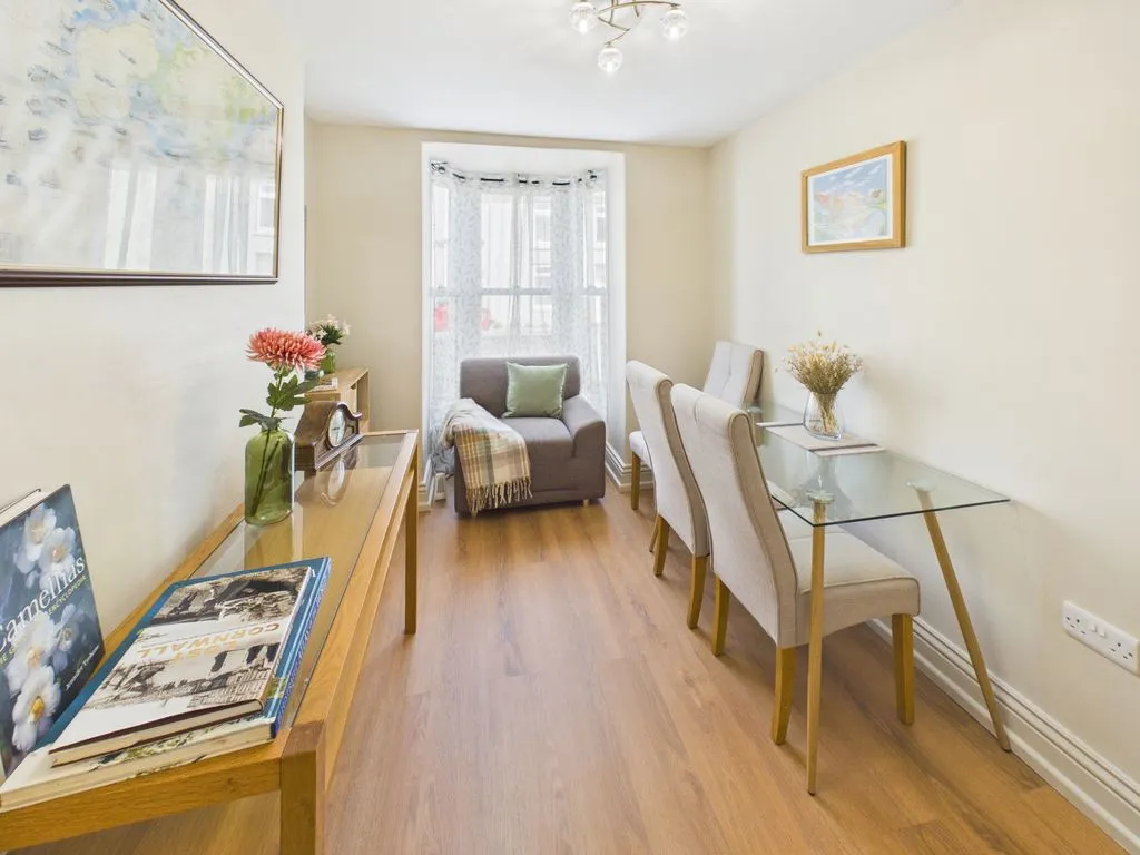 Basset Street, Camborne, photo 5