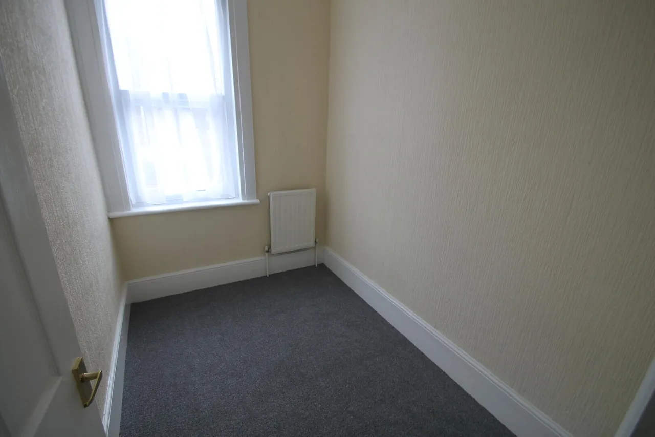 Vaughan Road, London, photo 7