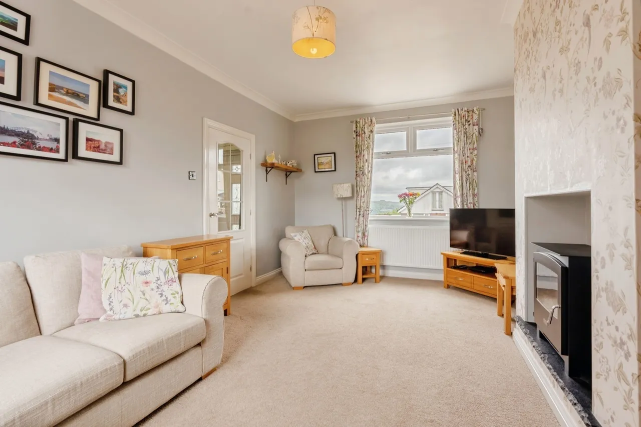 Kings Causeway, Brierfield, Nelson, Lancashire, BB9, photo 9