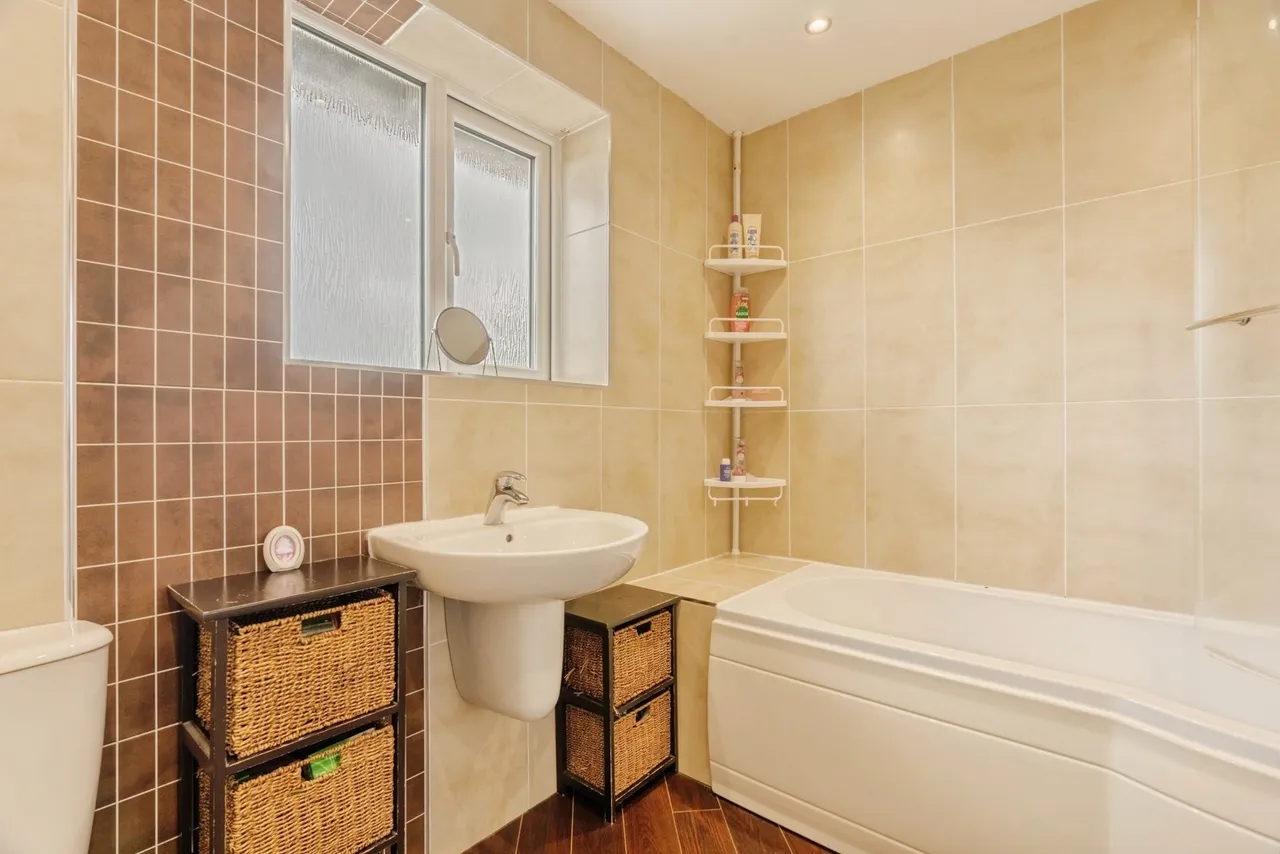 Kings Causeway, Brierfield, Nelson, Lancashire, BB9, photo 18