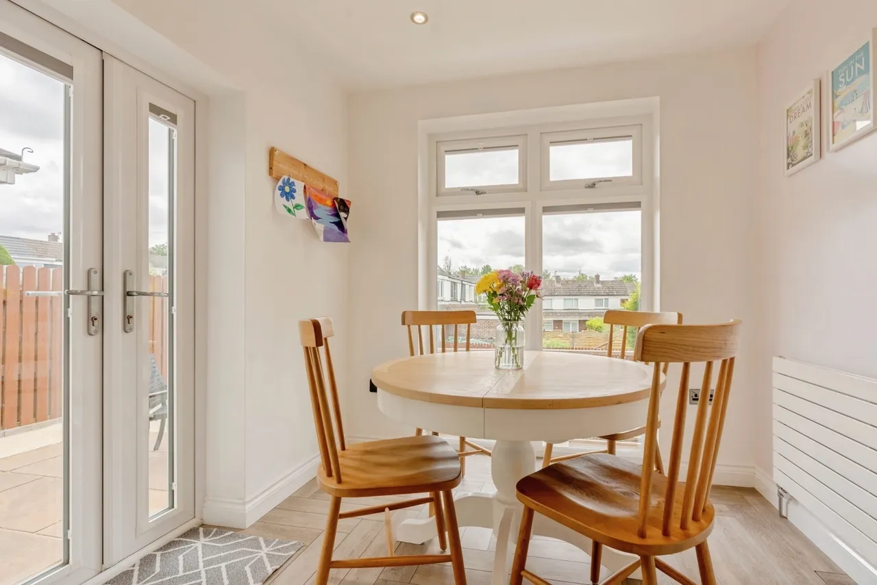 Kings Causeway, Brierfield, Nelson, Lancashire, BB9, photo 6