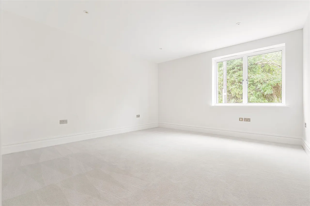 The Street, Kelshall, SG8, photo 13