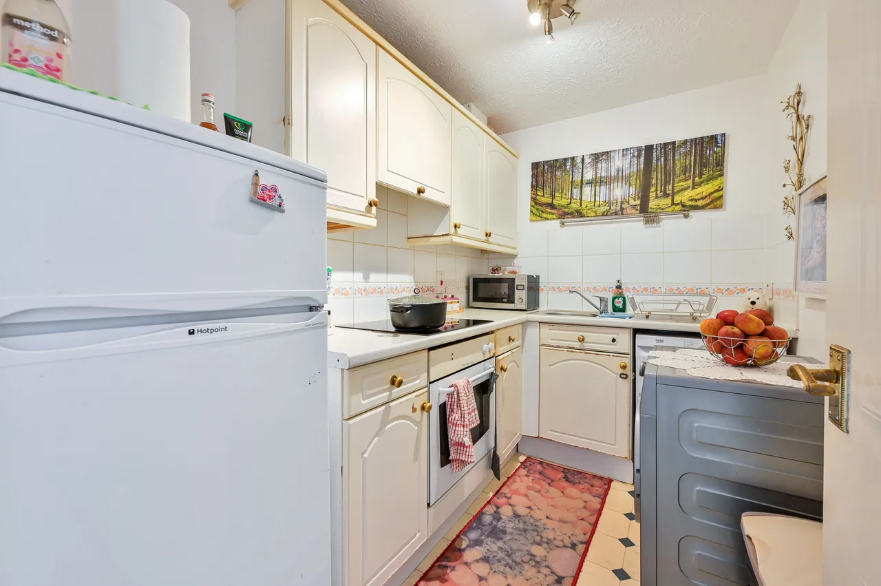 Flat 116, 12 Rossetti Road, London, photo 3