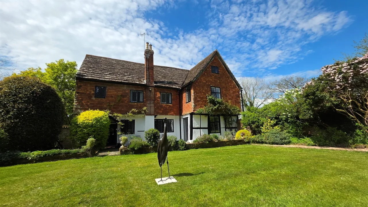Temple Lane, Capel, Dorking, photo 4