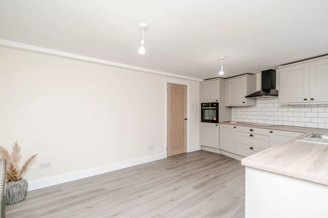 Wigan Road, Euxton, PR7, photo 10