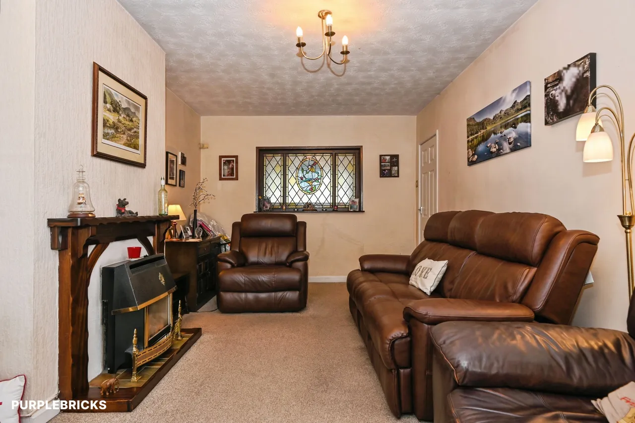 Lingfield Crescent, Wigan, WN6, photo 4