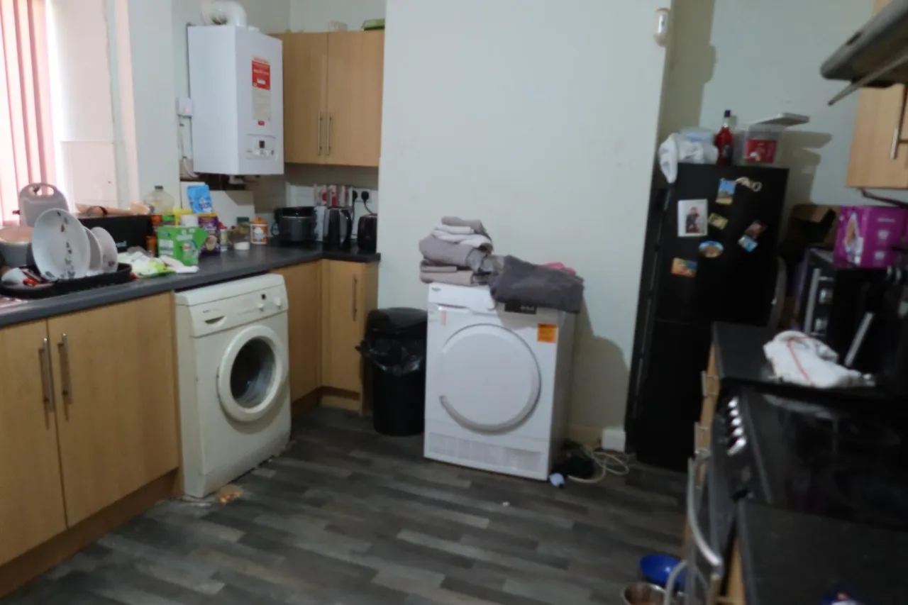 5 Pine Street, Burnley, UK, BB11 3AE, photo 3