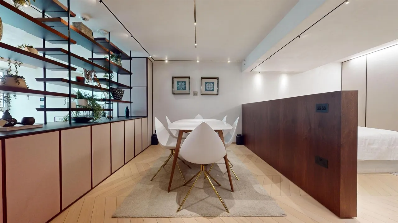 Campden Hill Road, London, W8, photo 4