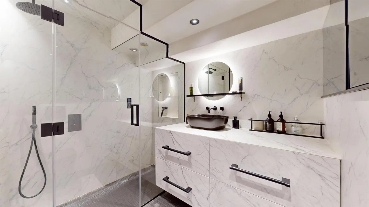 Campden Hill Road, London, W8, photo 12