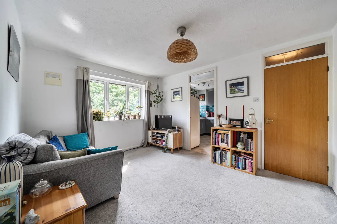 11 Heron House, 1a Cottage Grove, Surbiton, photo 8