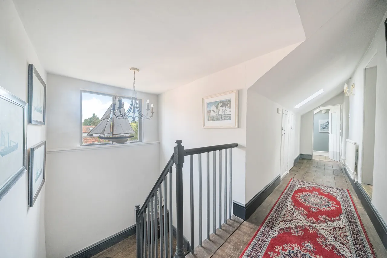 Bath Road, Newbury, RG14, photo 17