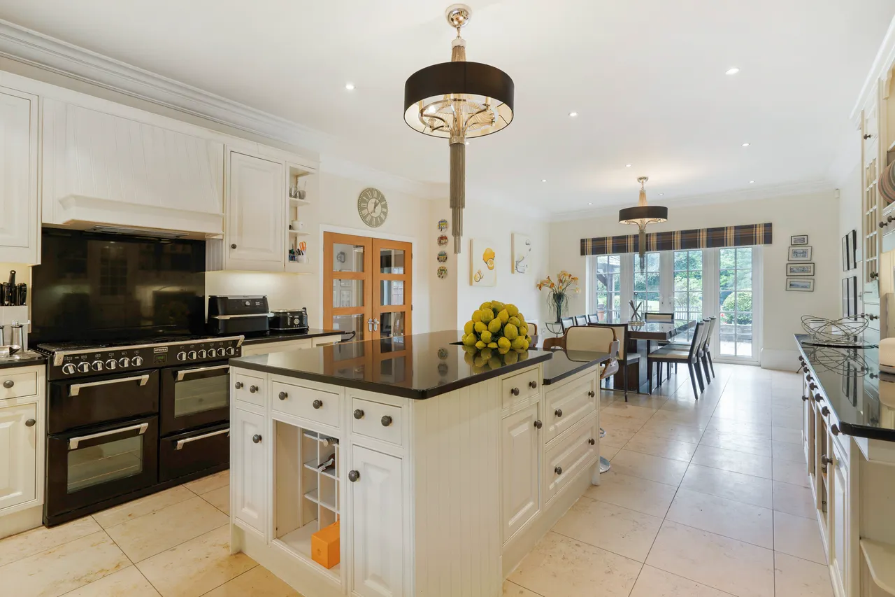 Martinsend Lane, Great Missenden, HP16, photo 4