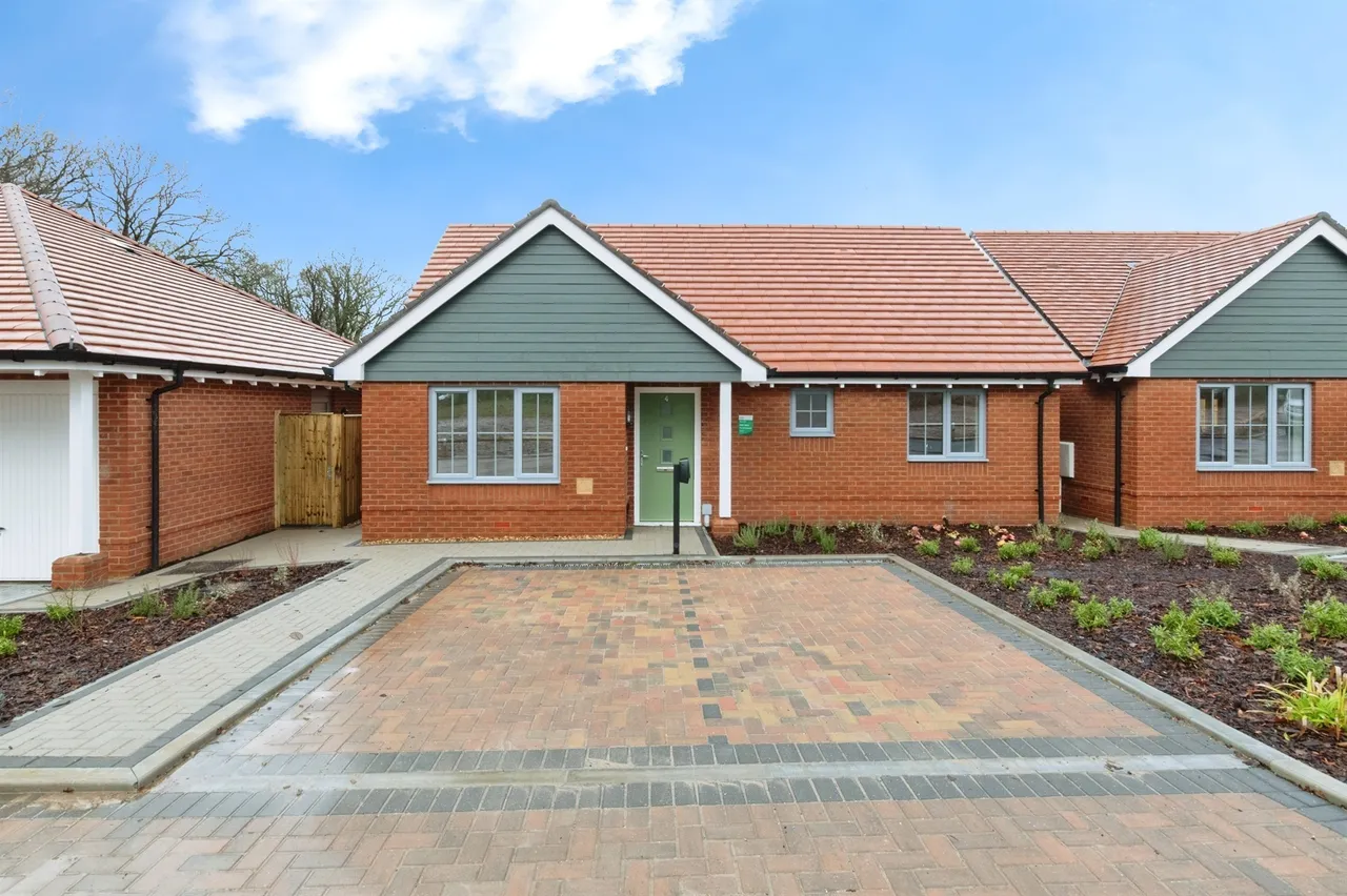 2 bed house for sale, Edmondsham Road, Fordingbridge, BH31