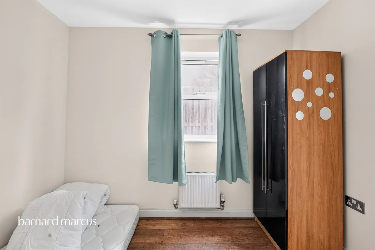 White Lodge Close, Isleworth, TW7, photo 13