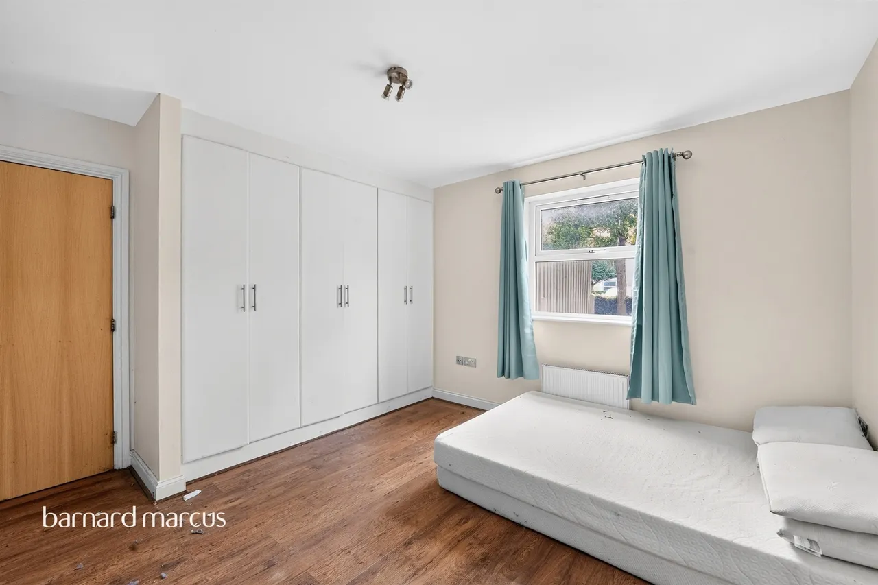 White Lodge Close, Isleworth, TW7, photo 16
