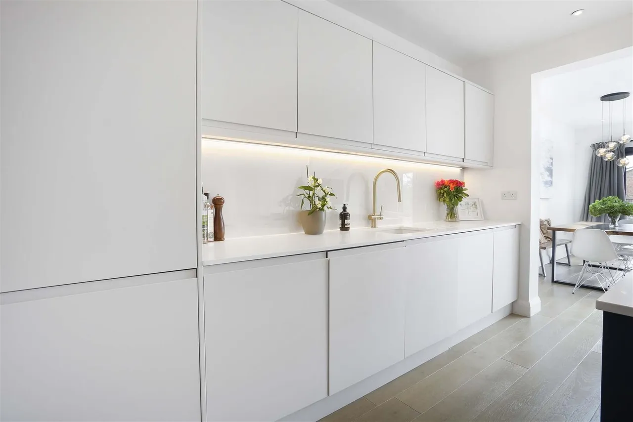Elm Way, Worcester Park, KT4 8LT, photo 5