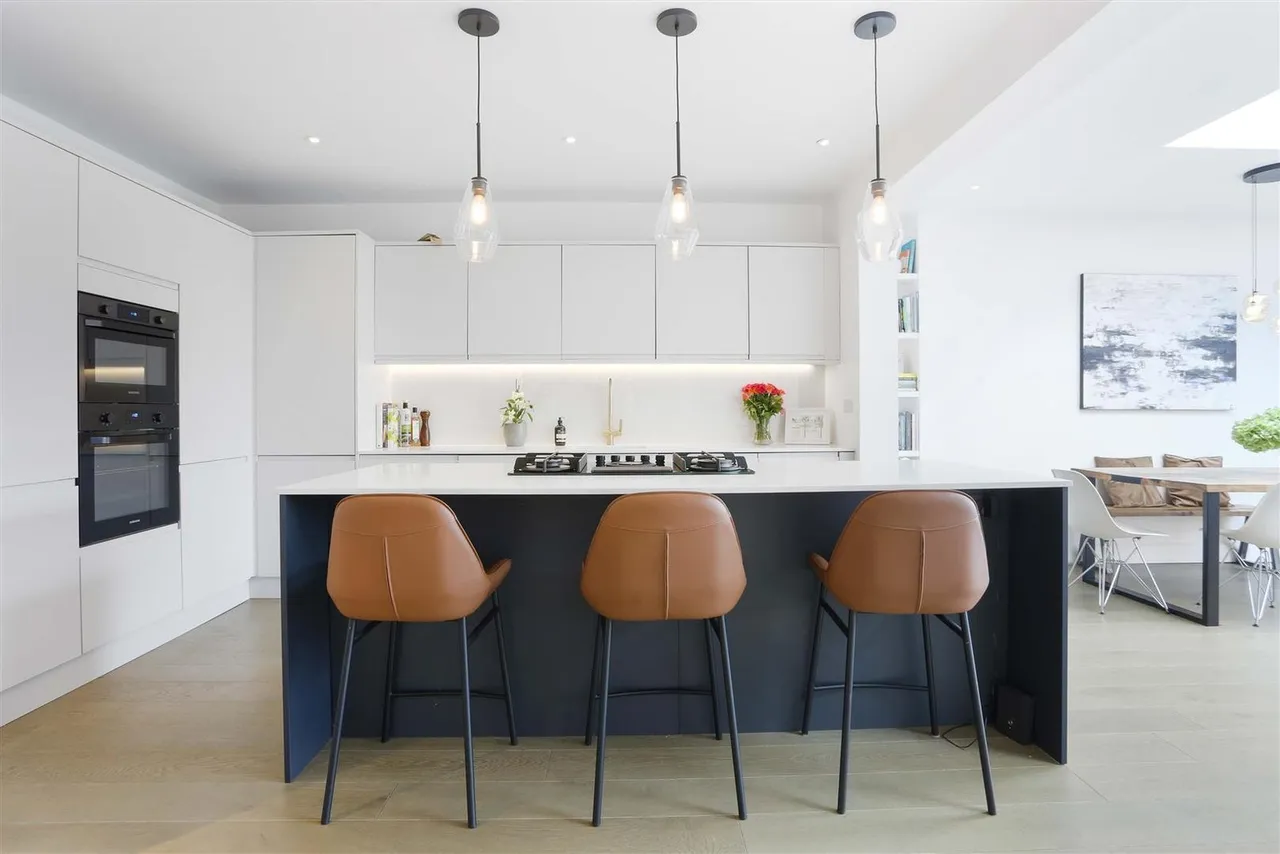 Elm Way, Worcester Park, KT4 8LT, photo 6