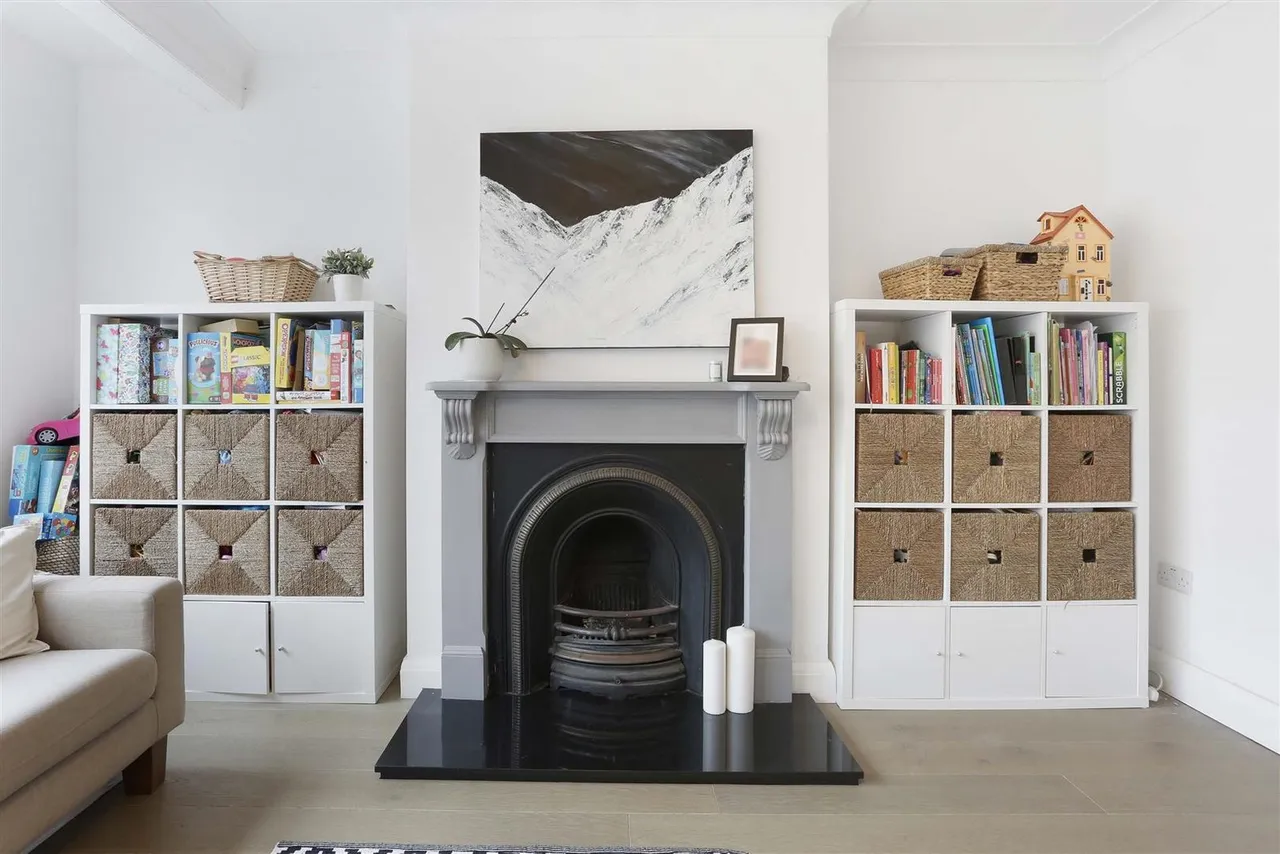 Elm Way, Worcester Park, KT4 8LT, photo 3