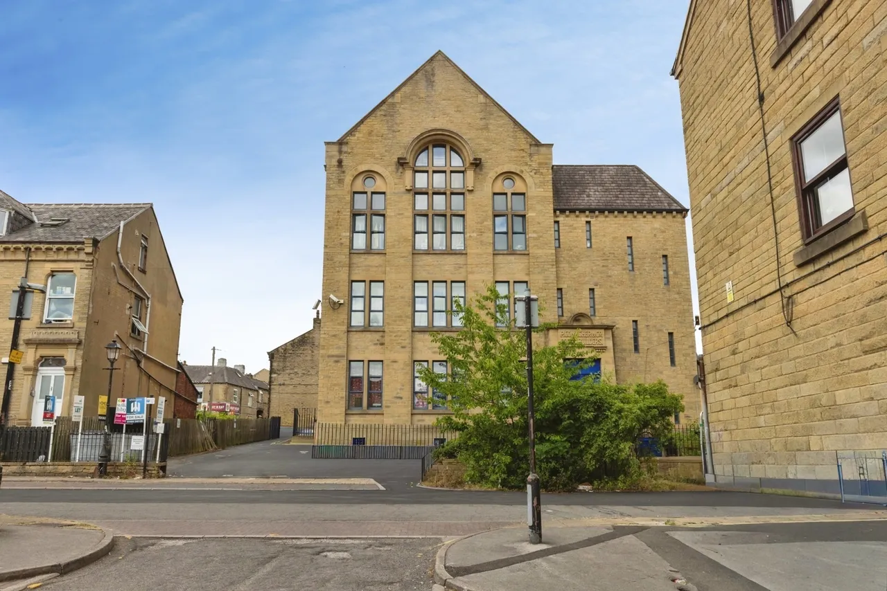Water Street, Huddersfield, West Yorkshire, HD1, photo 22
