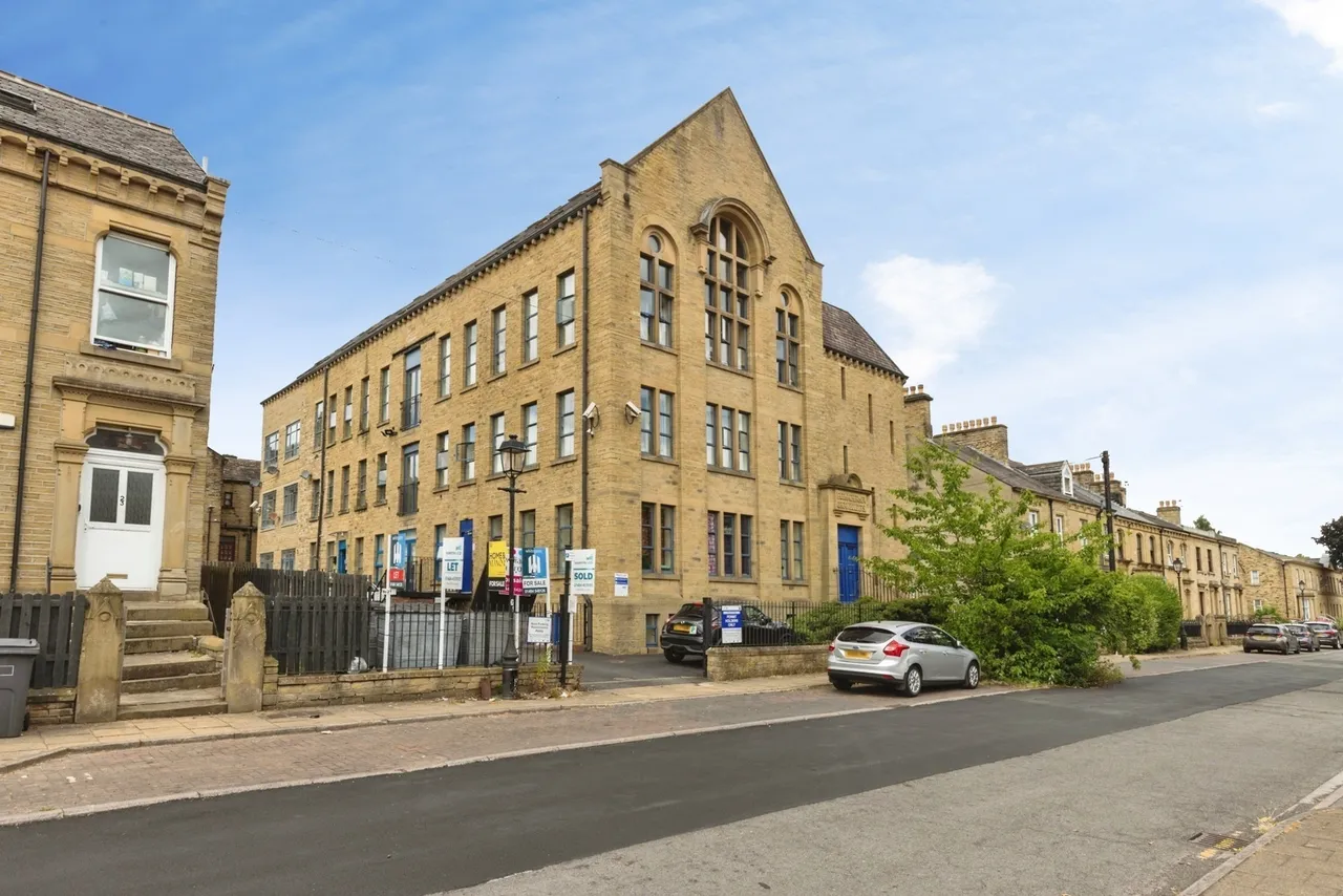 Water Street, Huddersfield, West Yorkshire, HD1, photo 20