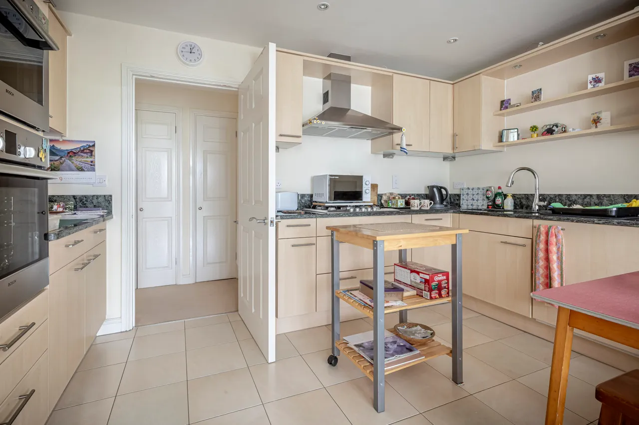 Norfolk Heights, Church Road, Tunbridge Wells, Kent, TN1 1JB, photo 6