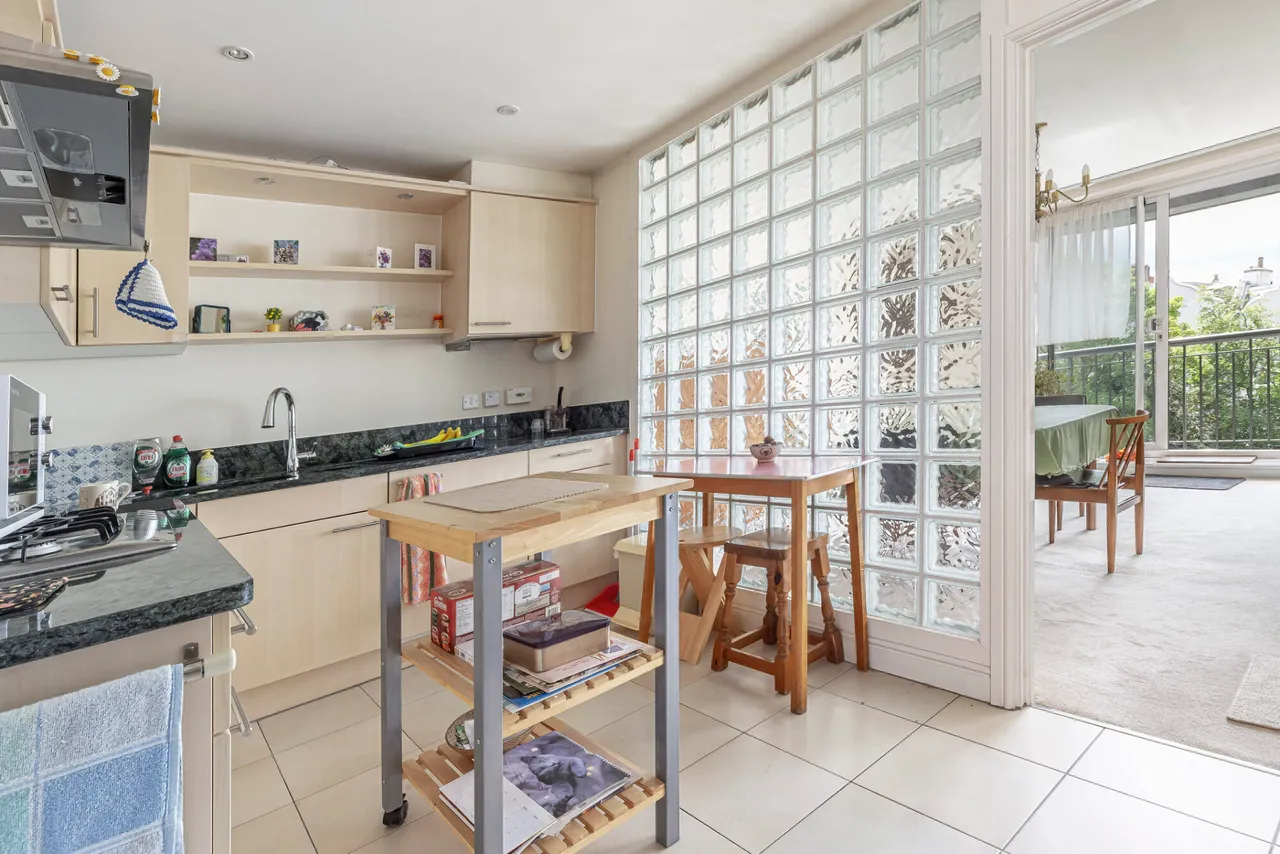 Norfolk Heights, Church Road, Tunbridge Wells, Kent, TN1 1JB, photo 7