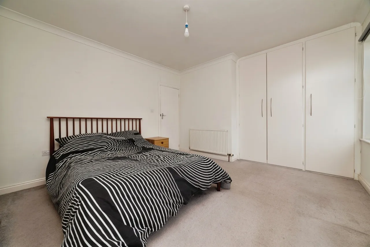Bedford Road, Hessle, photo 9