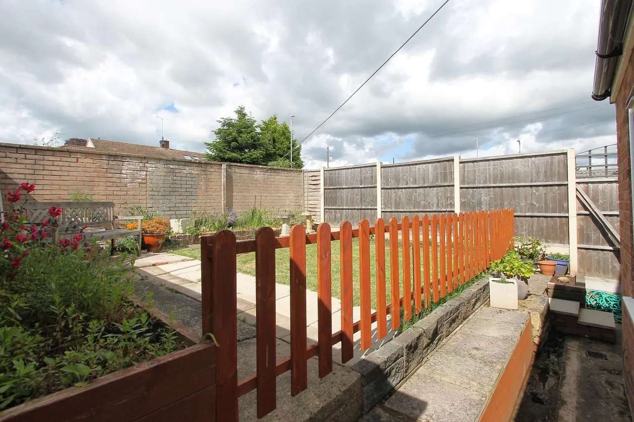 Chichester Avenue, Kidderminster, photo 13