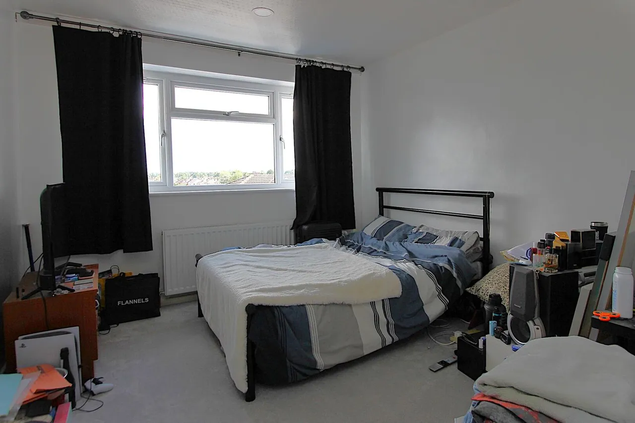 Chichester Avenue, Kidderminster, photo 8
