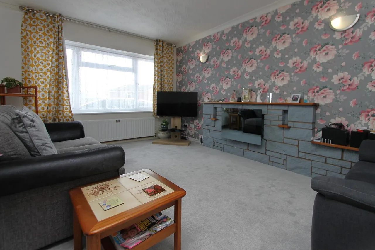 Chichester Avenue, Kidderminster, photo 4