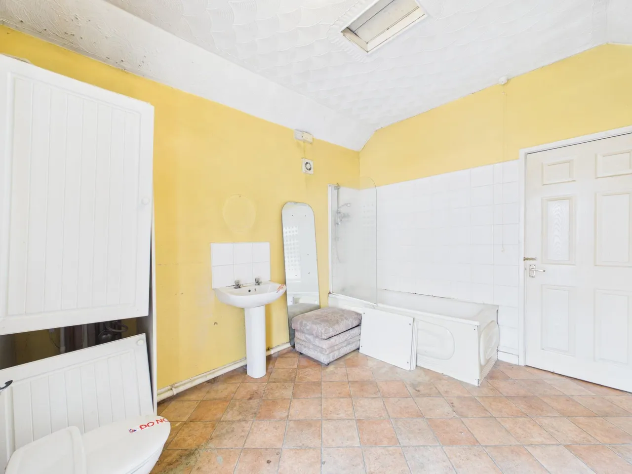 Commercial Street, Caerphilly, CF83, photo 15