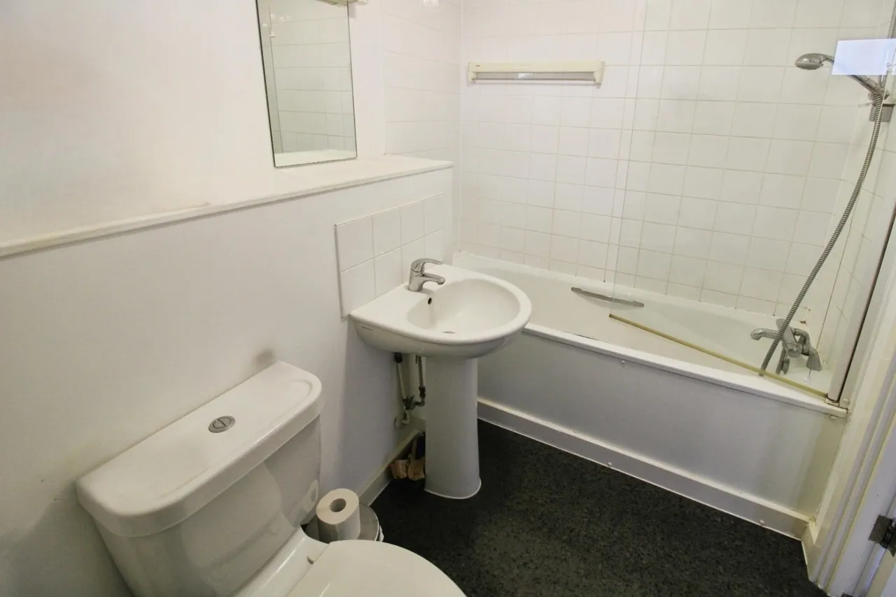 Poplar Place, SE28, photo 14