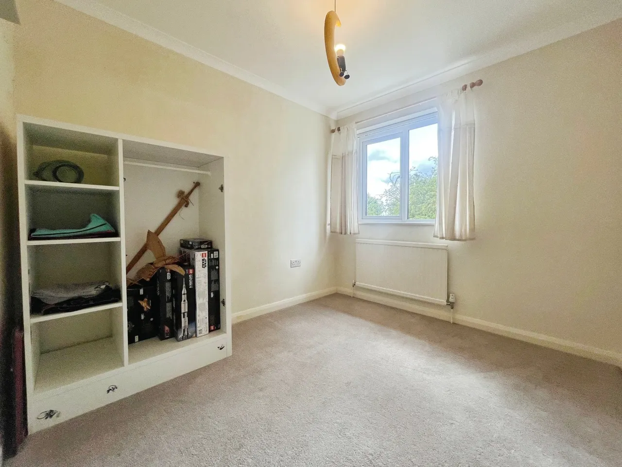 Oast House Crescent, Farnham, Surrey, GU9 0NP, photo 10
