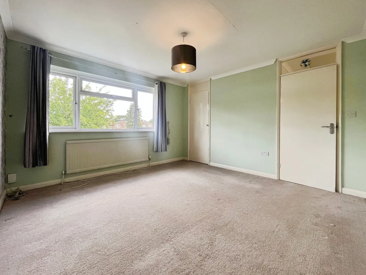 Oast House Crescent, Farnham, Surrey, GU9 0NP, photo 8