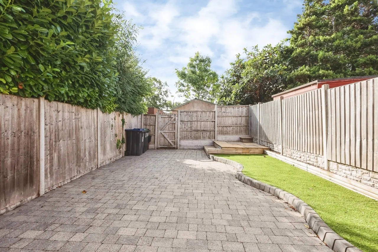 Magnet Walk, Erdington, B23, photo 19