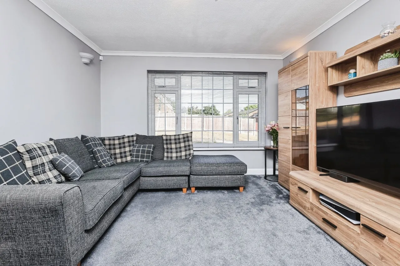 Magnet Walk, Erdington, B23, photo 6