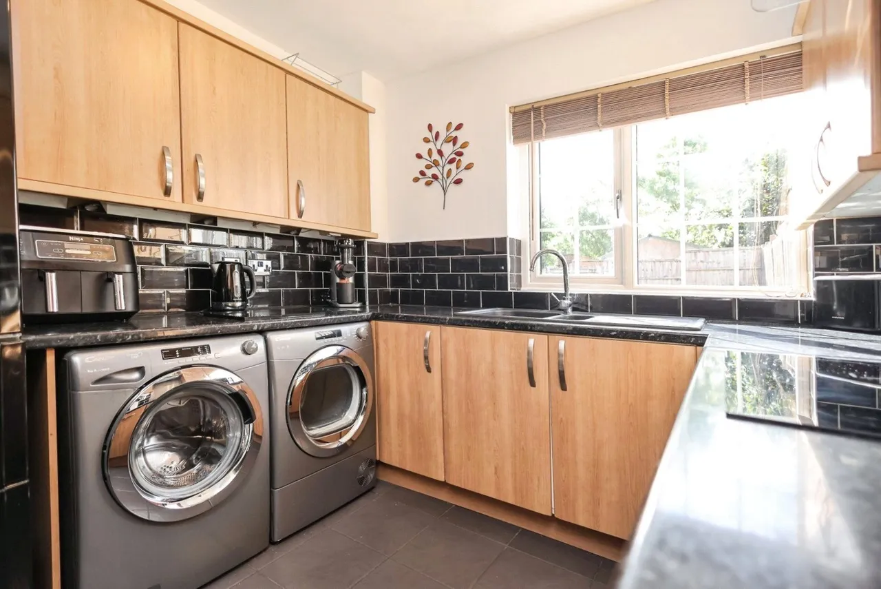 Magnet Walk, Erdington, B23, photo 9