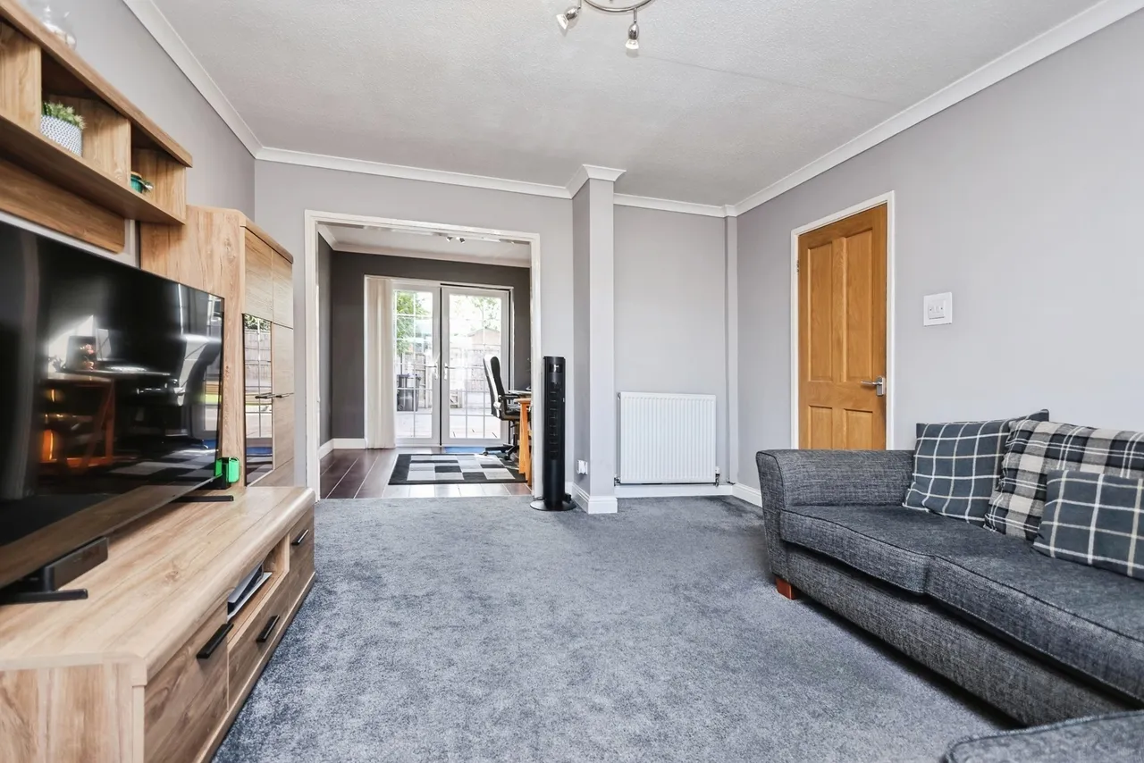 Magnet Walk, Erdington, B23, photo 4