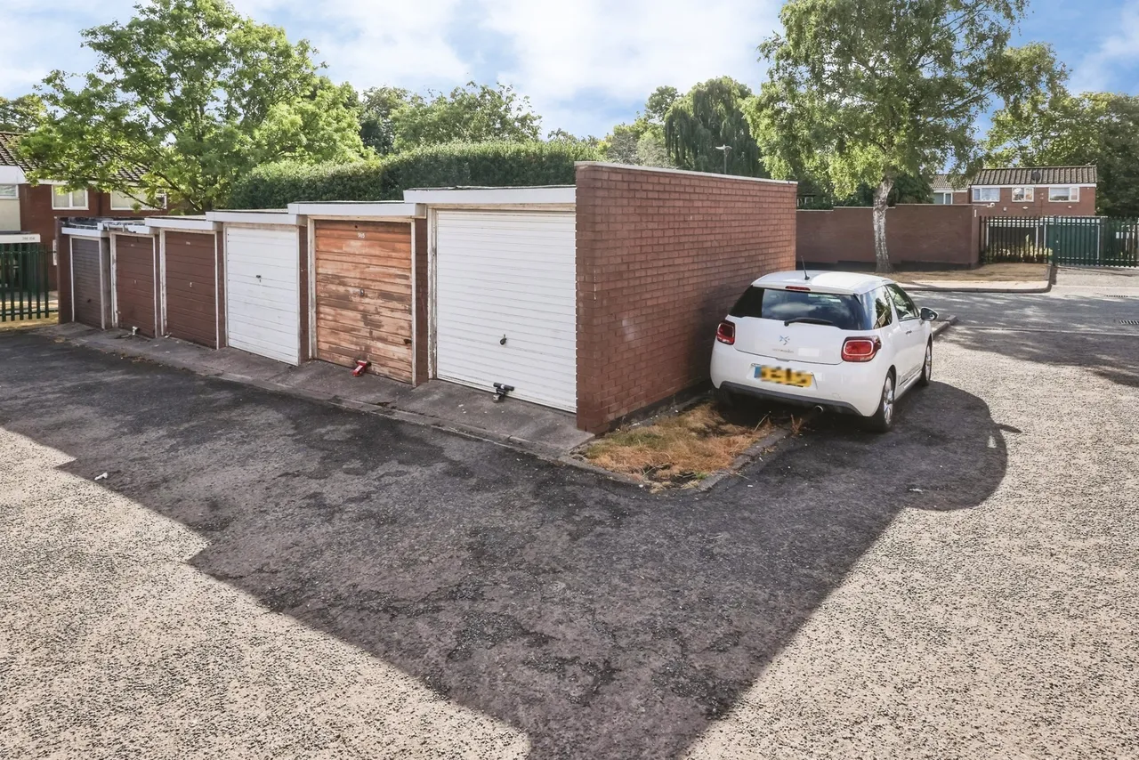 Magnet Walk, Erdington, B23, photo 20