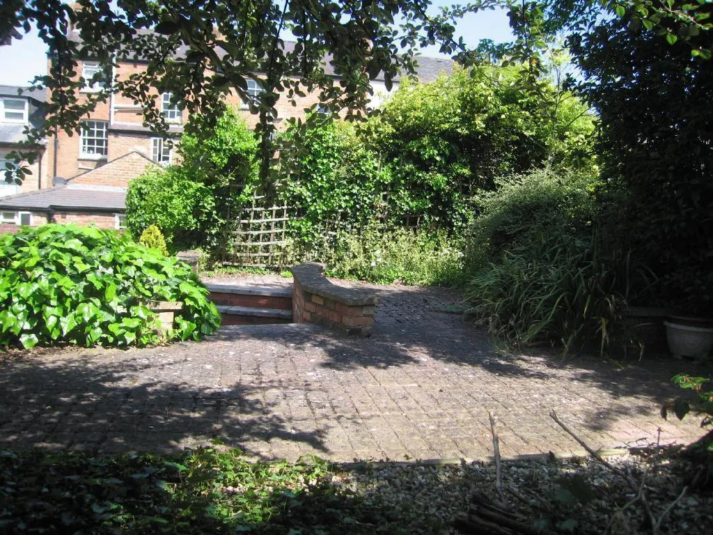 Dovetail Court, photo 8