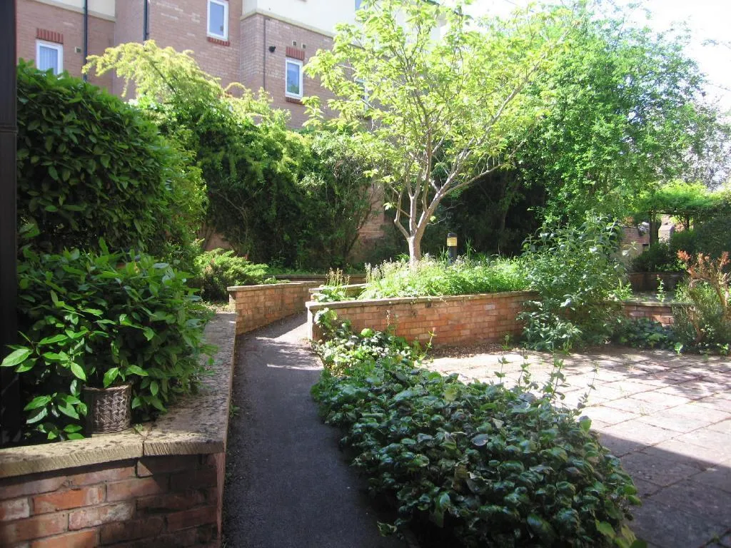 Dovetail Court, photo 7