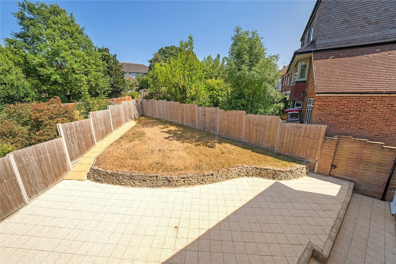 Westwood Avenue, London, SE19, photo 3