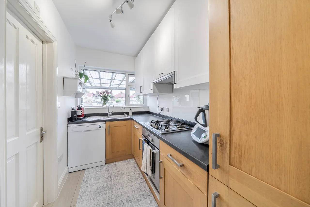 105a Longspring, Watford, photo 4