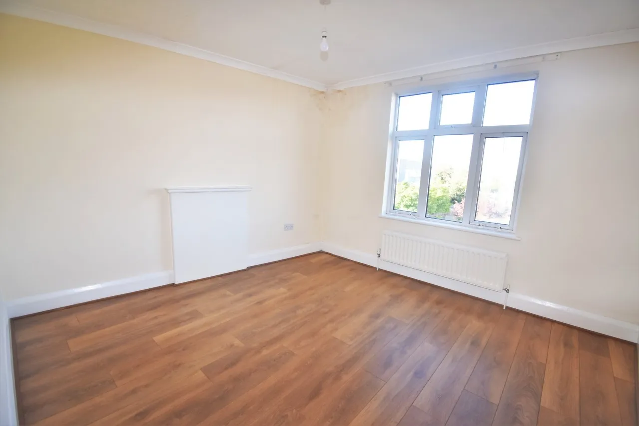 Eltham High Street, London, SE9, photo 3