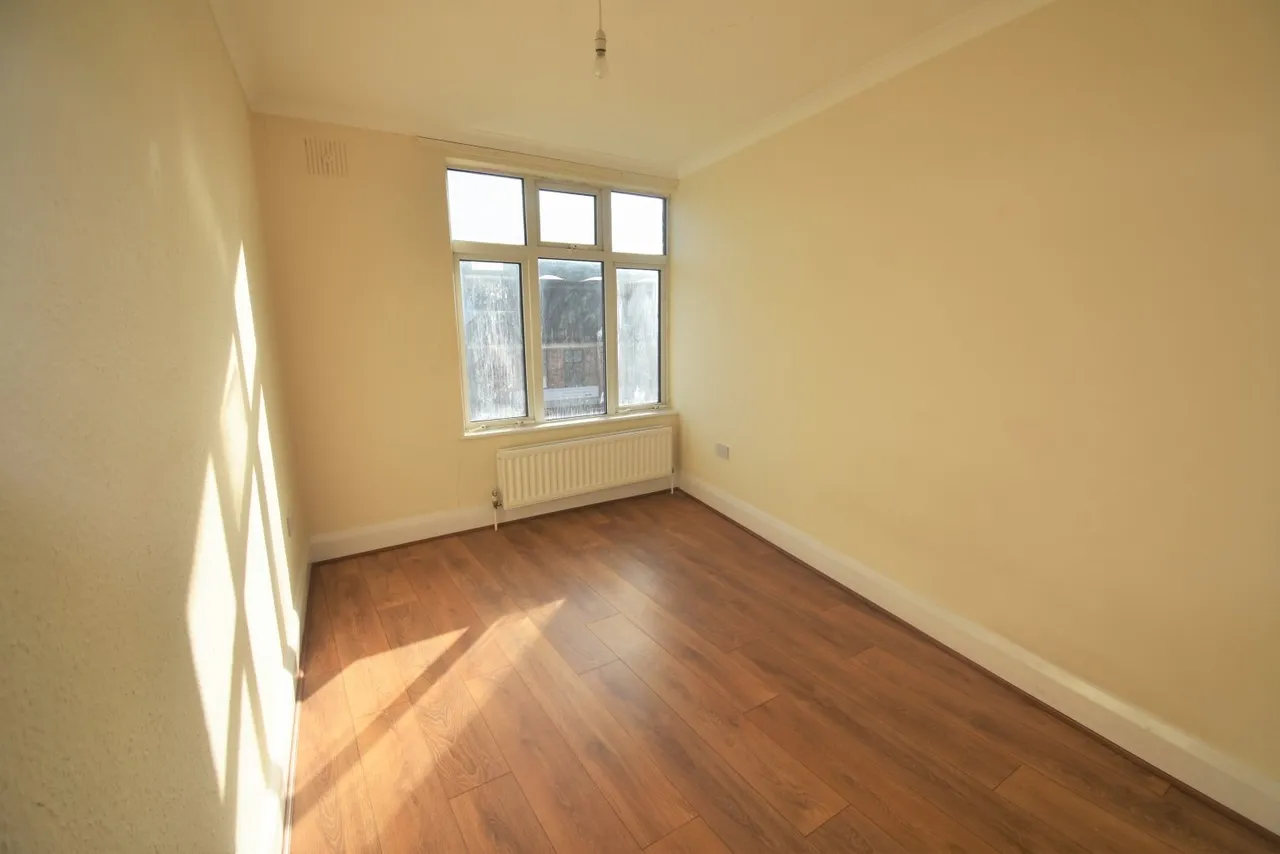 Eltham High Street, London, SE9, photo 5