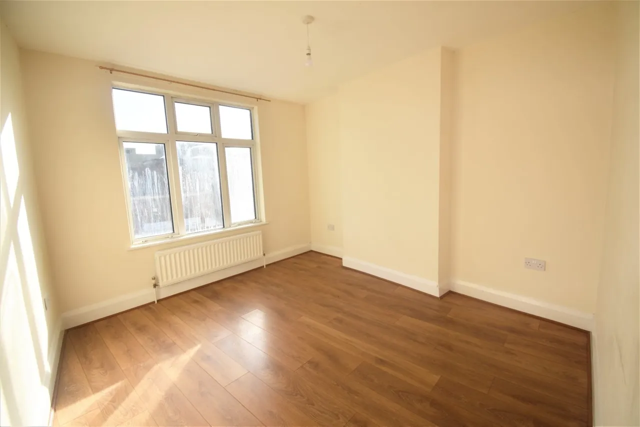 Eltham High Street, London, SE9, photo 4
